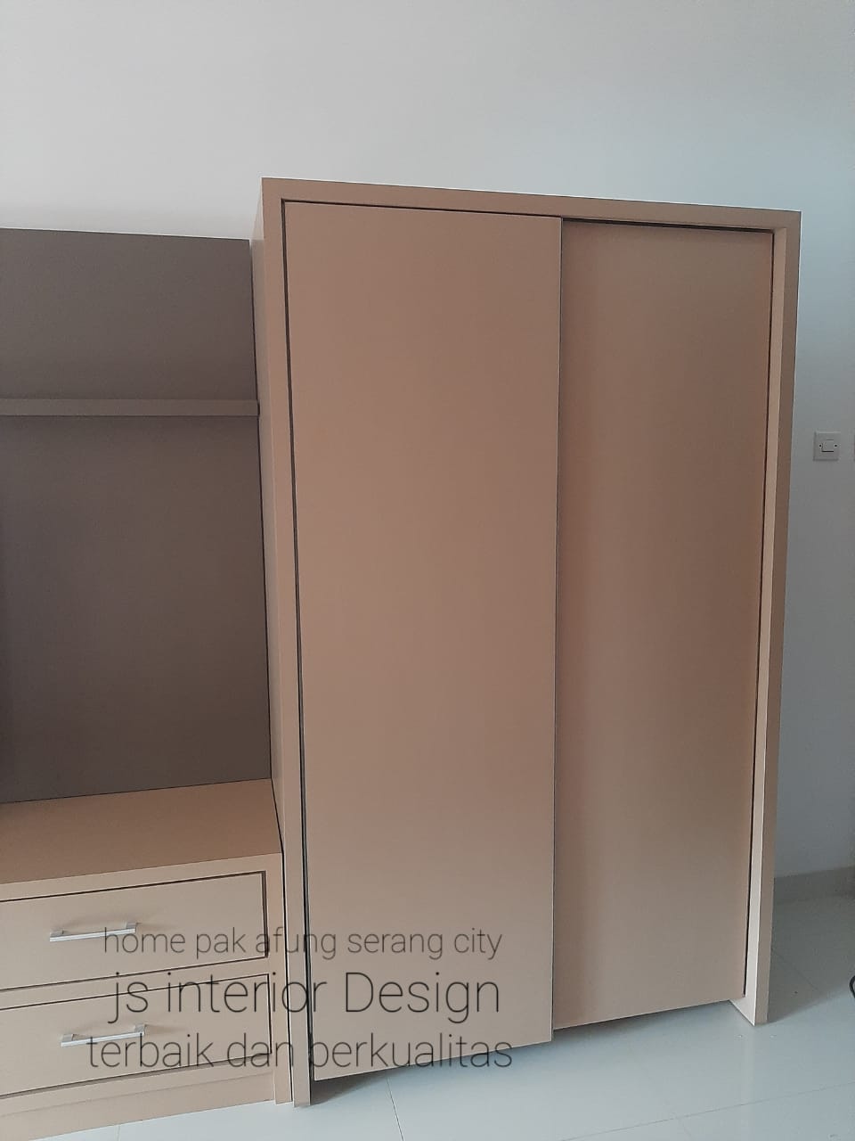 .